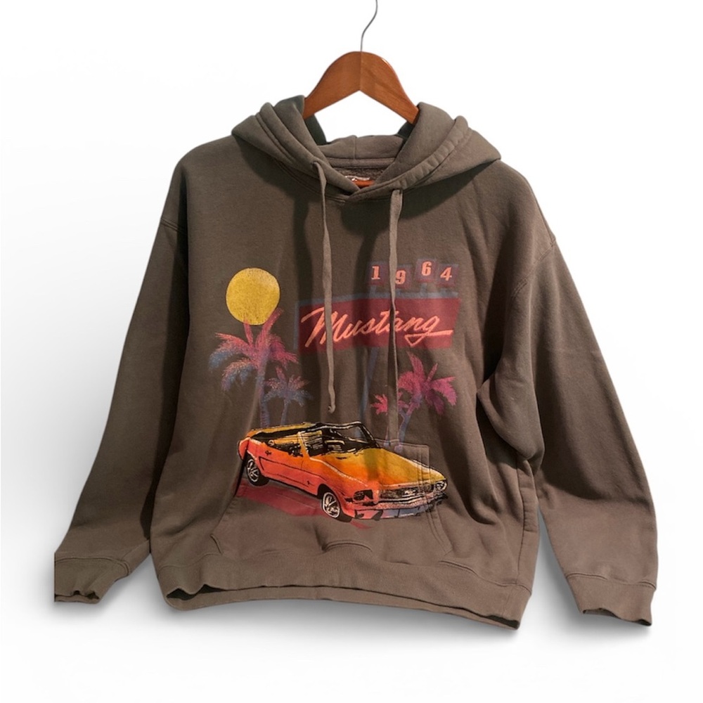 Ford 1964 Mustang Graphic Hoodie Sweatshirt Men’s Medium Long Sleeve Pullover
